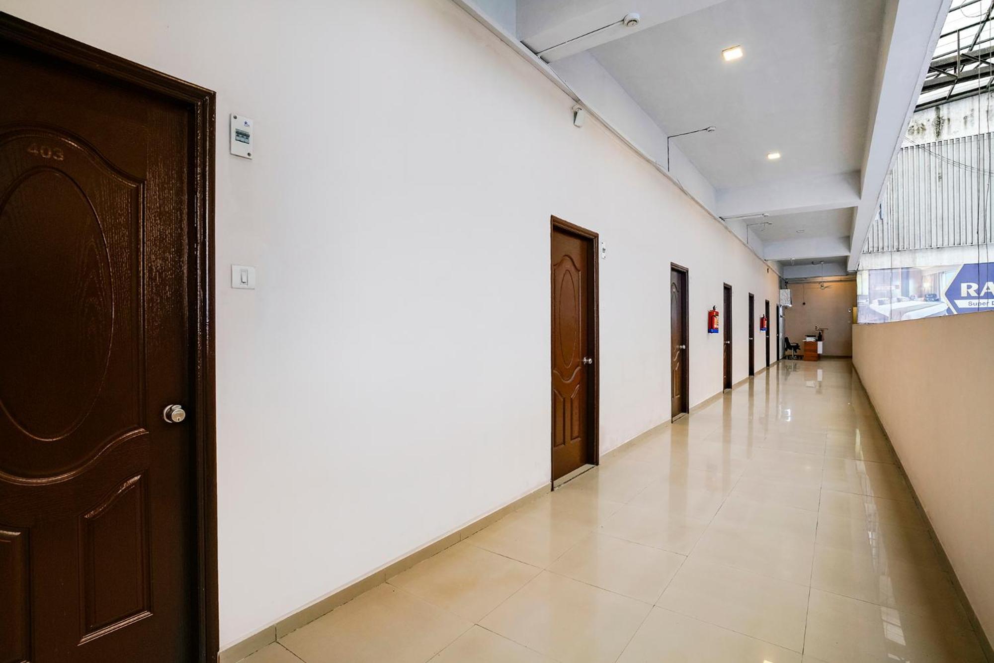 OYO 74642 Hotel Rajmandir Bhatha Exteriér fotografie